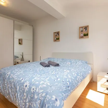 Semesterbostad Casa Giorgio Funtana
